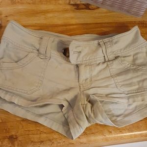 Size 7 shorts
